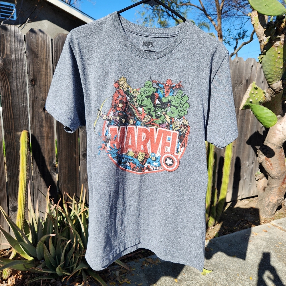 Marvel Multi Superhero Print Soft Tee (Medium)